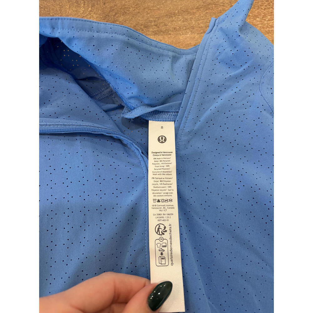 NWT Lululemon Adapted State Perforated Track Jacket size 8 in Pool Party - Picture 3 of 5